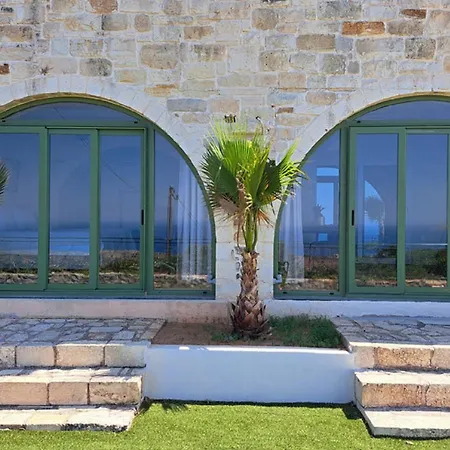 Villa Apollo - Saint George's Retreat Village